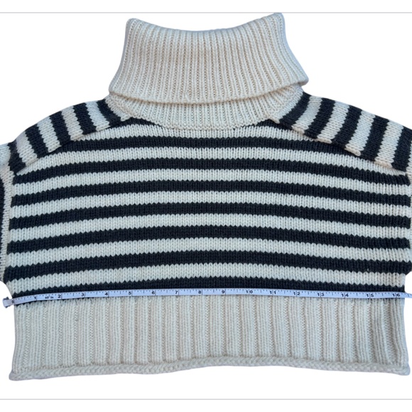 ZARA NWOT Women’s Cropped Knit High Neck Sweater Size: S - Picture 5 of 8